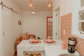 Apartamento para casal - 2,4km PRAIA DO FORTE